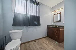 372 S Main St, Marion, OH 43302 - Photo 8