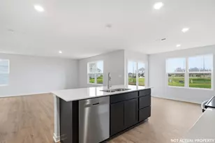 5910 Pitch Pne Dr, Canal Winchester, OH 43110 - Photo 16