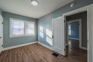 2742 Dibblee Ave, Columbus, OH 43204 - Photo 12