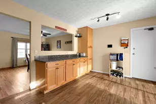 1905 Denise Dr, Columbus, OH 43229 - Photo 6