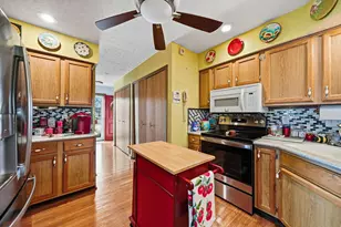 2300 Sundew Ave, Grove City, OH 43123 - Photo 4