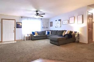 185 Groveport Pike, Canal Winchester, OH 43110 - Photo 4