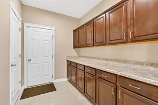 6671 Old Ironside Ln, Delaware, OH 43015 - Photo 18