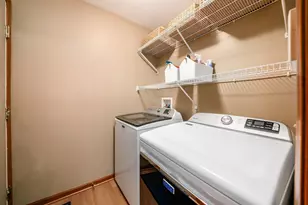 1577 Cottonwood Dr, Lewis Center, OH 43035 - Photo 36