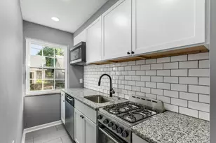 1020 E Deshler Ave, Columbus, OH 43206 - Photo 10