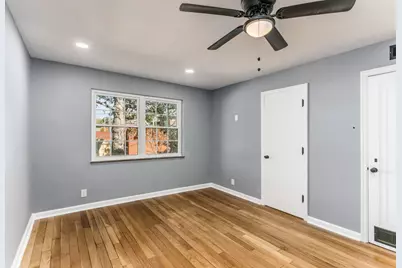 10-20 E Deshler Avenue, Columbus, OH 43206 - Photo 2