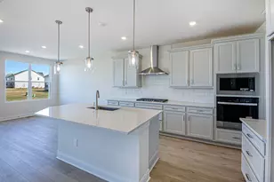 9390 Red Cherry Ln, Plain City, OH 43064 - Photo 2