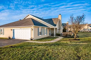 676 Wadebridge Dr, Blacklick, OH 43004 - Photo 2