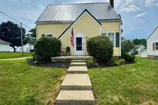 106 W Rambo St, Danville, OH 43014 - Photo 1