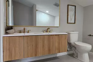 1027 E 14th Ave, Columbus, OH 43211 - Photo 24