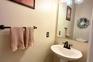 181 Delaware Dr, Delaware, OH 43015 - Photo 14