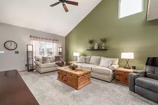 9215 Misty Dawn Dr, Columbus, OH 43240 - Photo 4