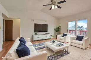 1558 Ringfield Dr, Galloway, OH 43119 - Photo 2