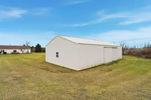 11828 Silvers Rd, South Vienna, OH 45369 - Photo 52