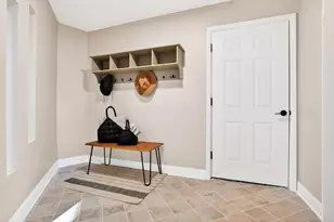 7321 Riverside Dr, Powell, OH 43065 - Photo 22