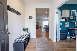 234 Dowler Dr, South Bloomfield, OH 43103 - Photo 6