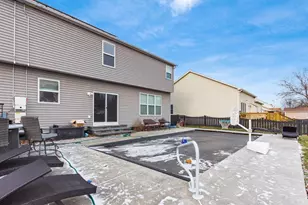 4052 Ponds Edge St, Grove City, OH 43123 - Photo 26