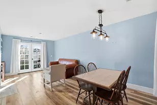 253 E Kossuth St, Columbus, OH 43206 - Photo 4