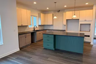 1501 Boes Ct, Columbus, OH 43228 - Photo 4