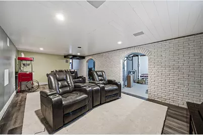 341 Canyon Drive N, Columbus, OH 43214 - Photo 46