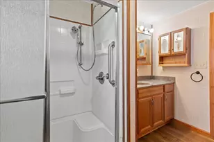 1184 Erie St, Bellefontaine, OH 43311 - Photo 22