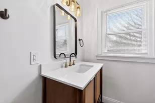 40 E Lakeview Ave, Columbus, OH 43202 - Photo 4