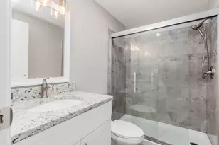 5762 W Pine Tree Street W, Columbus, OH 43229 - Photo 12