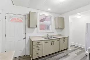 753 1/2 Sullivant Ave, Columbus, OH 43222 - Photo 14