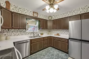 1996 Borror, Grove City, OH 43123 - Photo 30