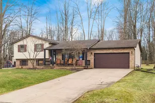 225 Carryback Dr SW, Pataskala, OH 43062 - Photo 2