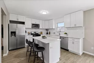 4315 Shady Meadows Dr, Grove City, OH 43123 - Photo 4