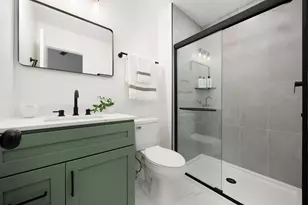 895 Robmeyer Dr, Columbus, OH 43207 - Photo 24