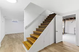 925 Farnham Rd, Columbus, OH 43220 - Photo 36