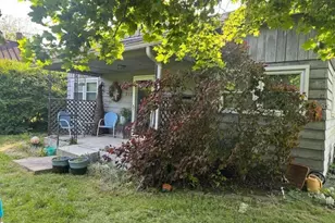 212 S Sandusky St, Rushsylvania, OH 43347 - Photo 2