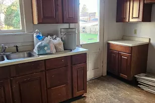 431 E Market St, Washington Court House, OH 43160 - Photo 12