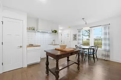 2574 Renwood Place, Columbus, OH 43211 - Photo 4