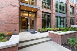 225 John H McConnell Blvd, Columbus, OH 43215 - Photo 2