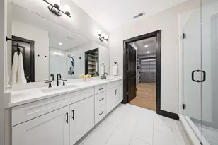 225 John H McConnell Blvd, Columbus, OH 43215 - Photo 18