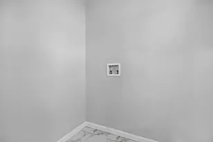 640 E Whittier St, Columbus, OH 43206 - Photo 14