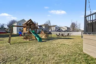 5821 Wellbrid Drive, Galloway, OH 43119 - Photo 4