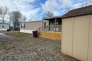 10610 St Rt 762, Lockbourne, OH 43137 - Photo 6