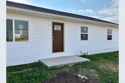 5190 East Street NE, London, OH 43140 - Photo 2