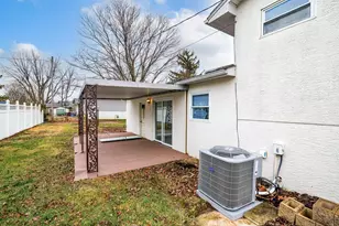 866 Brookdale Dr, West Jefferson, OH 43162 - Photo 26