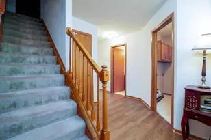 523 Long St, Ashville, OH 43103 - Photo 8