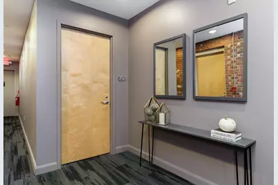 225 N 4th Street #301, Columbus, OH 43215 - Photo 4