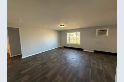 1935 Chickasaw Drive, Circleville, OH 43113 - Photo 2