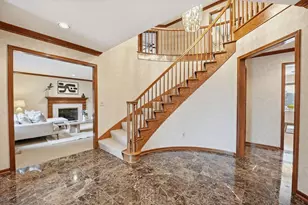 144 Valley Run Pl, Powell, OH 43065 - Photo 6