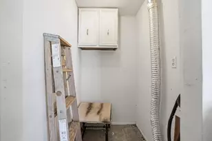 2583 Milverton Way, Columbus, OH 43224 - Photo 16