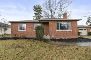 1455 Wilmore Dr, Columbus, OH 43209 - Photo 2