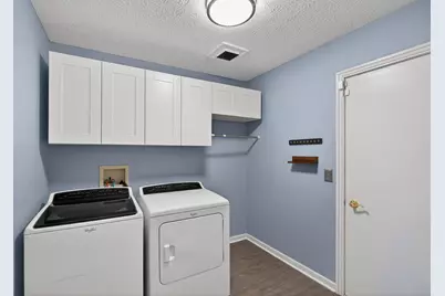 7565 Harbour Town Drive, Pickerington, OH 43147 - Photo 16
